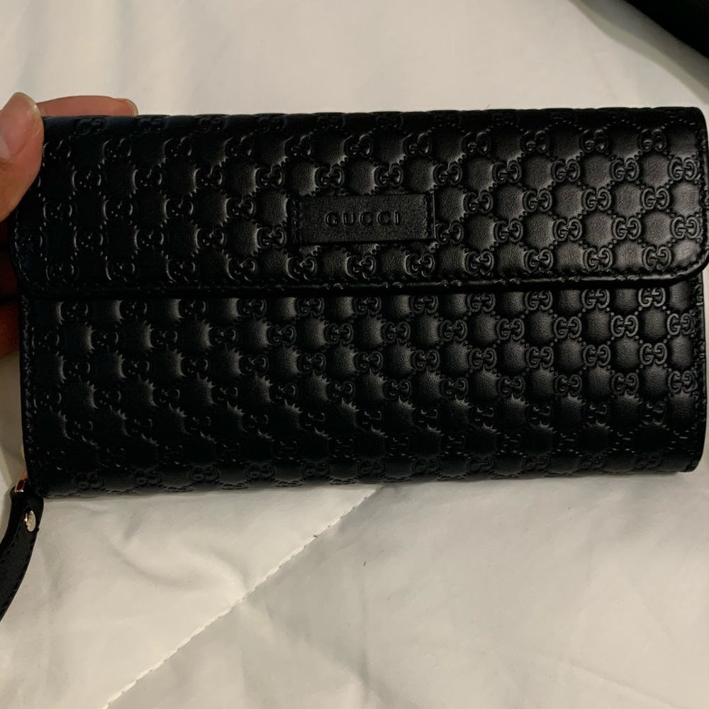 Black Gucci Wallet